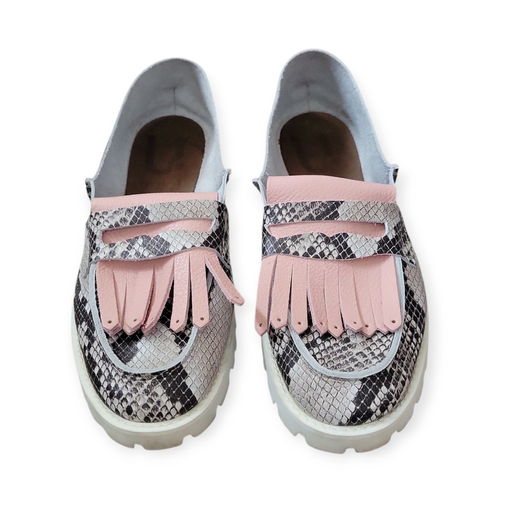 U-Dot Fringe Loafer In Pink / Python - image 5